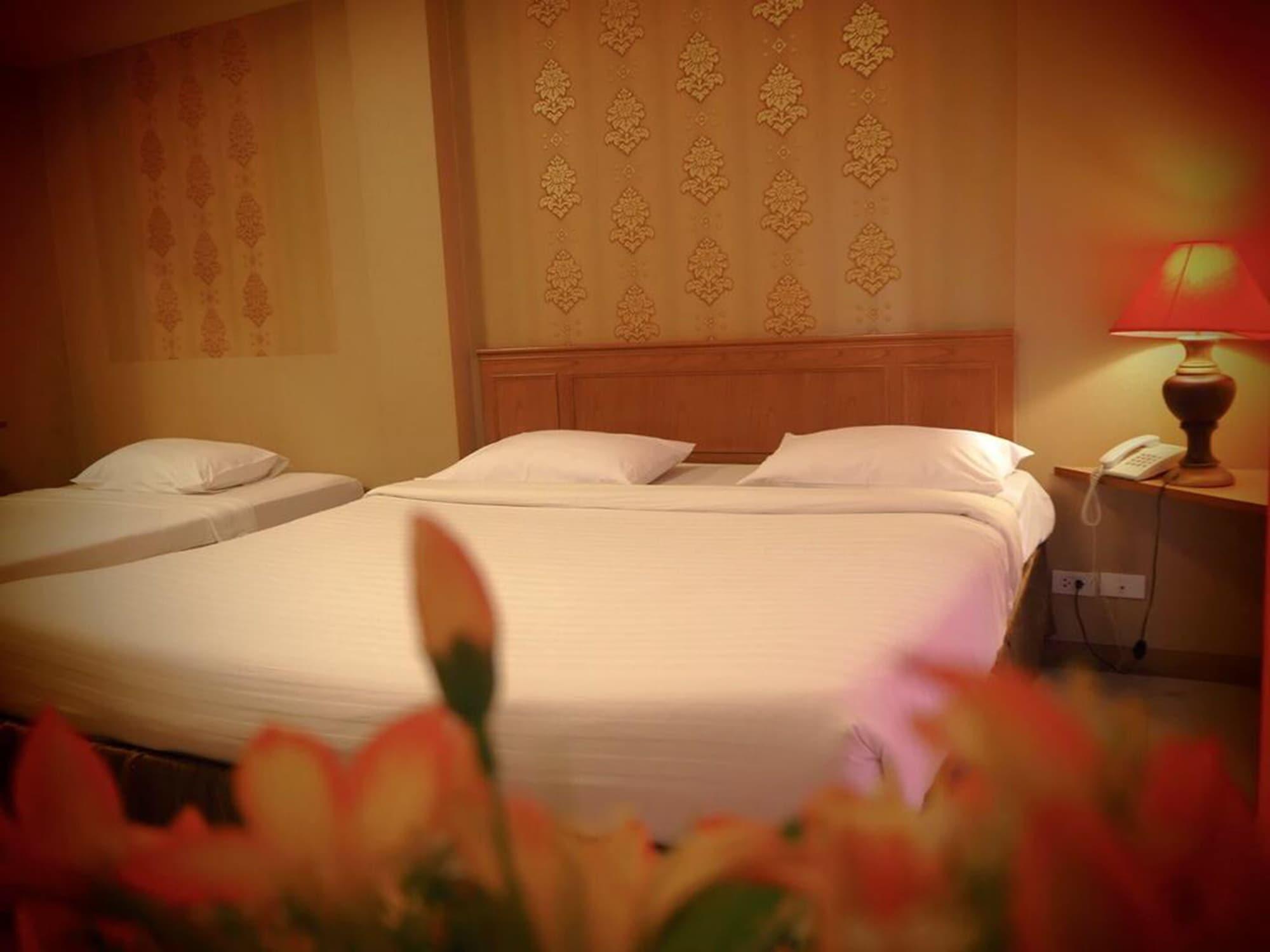 Convenient Resort, Suvarnabhumi Airport Bangkok Dış mekan fotoğraf